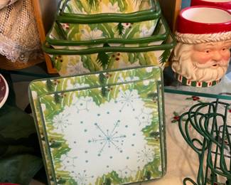 Christmas casserole dishes with stands and trivets