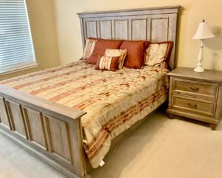 Queen Bed