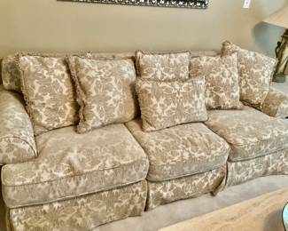 Elegant cream 90" sofa