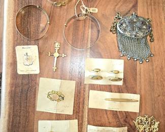 ANTIQUE VICTORIAN JEWELRY (SOME NEVER WORN!)