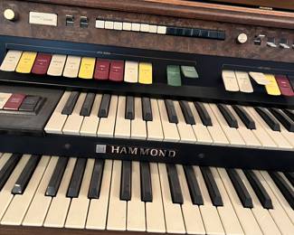 Hammond Organ