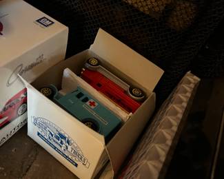 model cars: CMC, Franklin Mint, Auto Art, Pocher, Solido, Maisto, Hotwheels, Paudi, etc