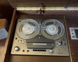 Vintage HiFi equipment: Reel-to-reel player, Receiver, Turntable/record player, vintage speakers, record cabinet