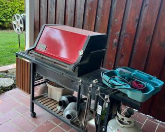 gas grill