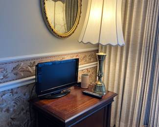 mirror, lamp, TV, side table