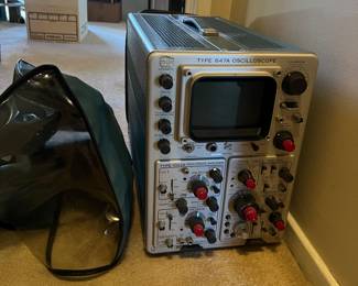 Vintage electronic test equipment: signal generators, oscilloscopes, dmms, power supplies, etc.