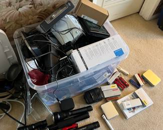 msc electronics and flashlights