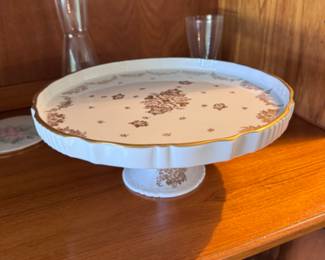 Stunning French Porcelain white and gold cake stand/ Price: $78