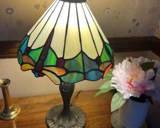 Stained glass dragonfly lamp