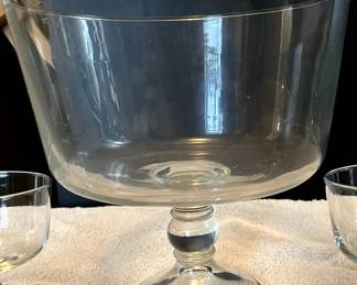 glass pedestal bowl
