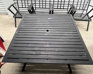 Aluminum patio table