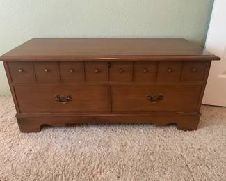 Lane Cedar Chest