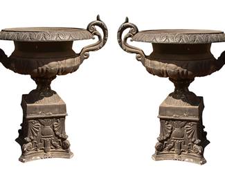 1035 Pair Urns 200.00
