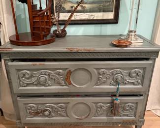 Drexel Chest of Drawers