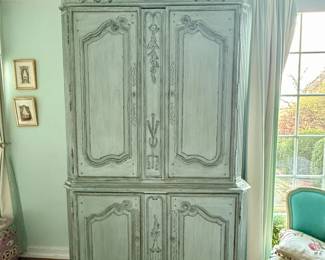 Drexel Chest of Drawers Armoire 