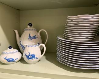 Source Perrier Collection Plates 