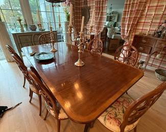 Dining Room Table 