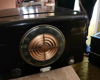 Vintage radio