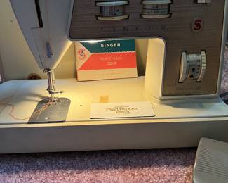 Singer Sewing machine