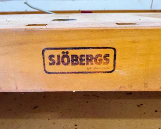 Sjobergs woodworking bench with key