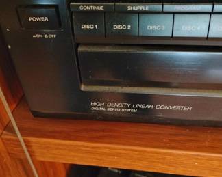 Sony 5 Compact Disc Player - CDP-C425