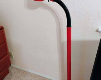 Retro Red Gooseneck Floor Lamp 