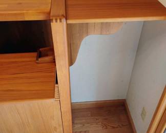 d-Scan Mid Century Danish Teak Convertible Rolling Bar Cabinet