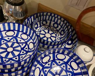 Dansk Arabesque White/Blue Dinnerware Set
