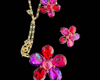 Costume necklace and matching earrings sold separately 