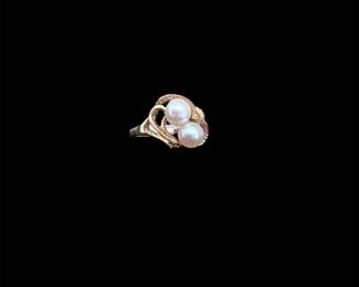 14K Gold & Pearl Ring