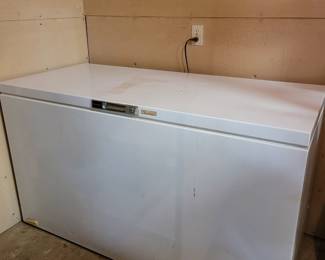 Kenmore chest freezer large