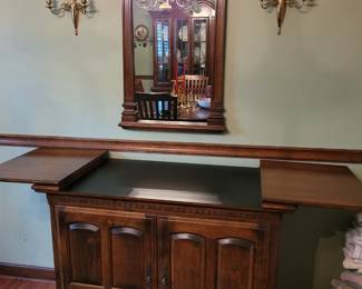 Side board with drop leaf top