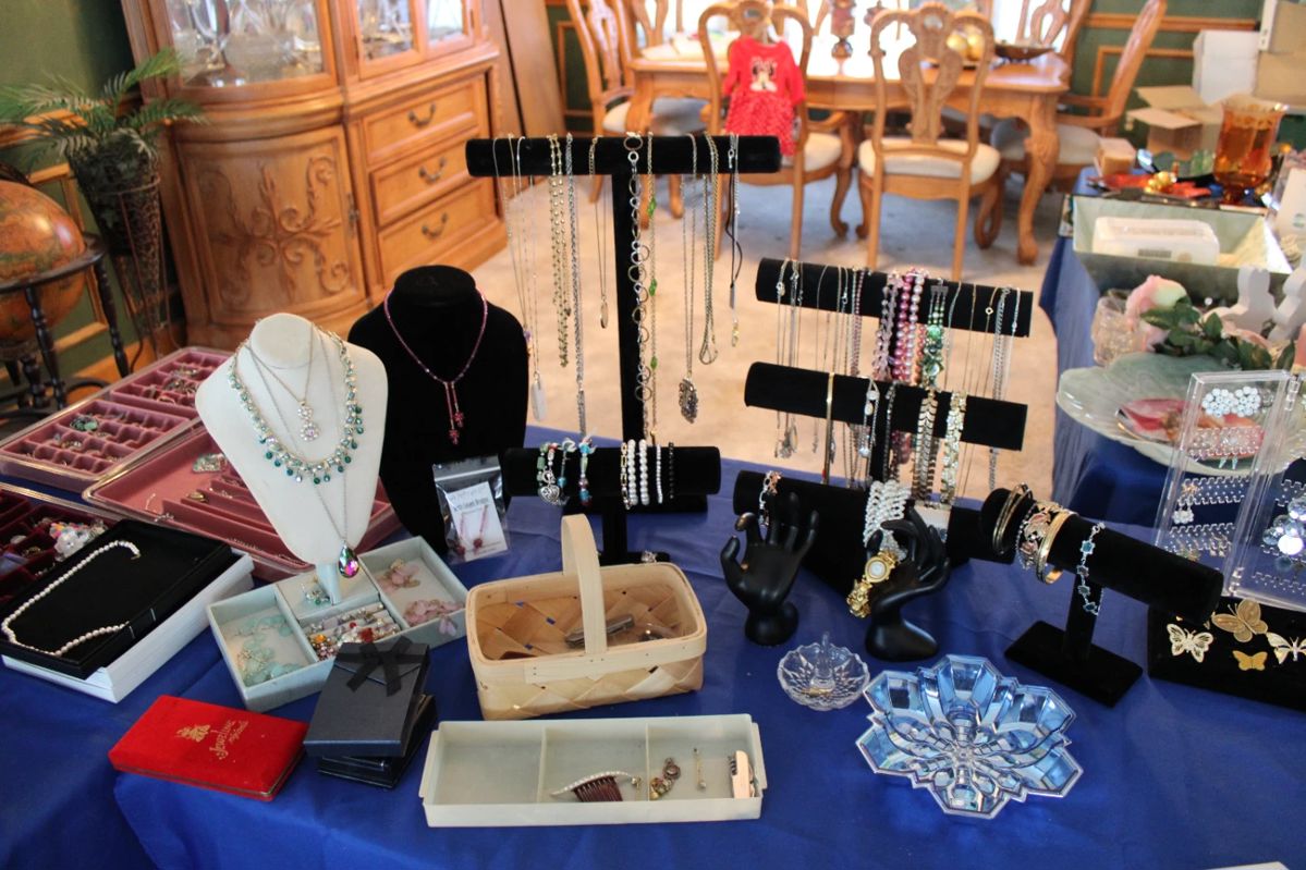 Easy PZ Basehor Estate Sale starts on 10/11/2024