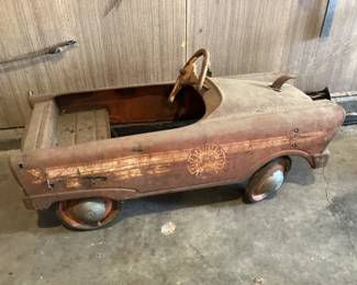 Fire truck pedal car