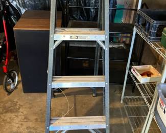 Werner 4' step ladder
