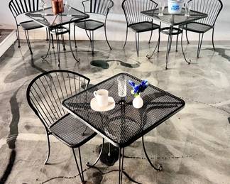 Outdoor Patio Furniture, Wrought Iron Table and Chairs