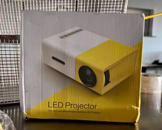 LED Projector 