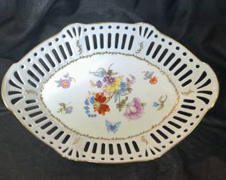 Oval Reticulated Porcelain Fruit Bowl