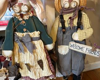 Adorable Bunny Couple - Welcome Friends!