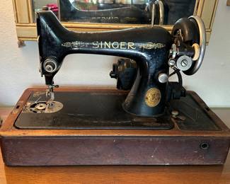 Vintage Portable Singer Sewing Machine
