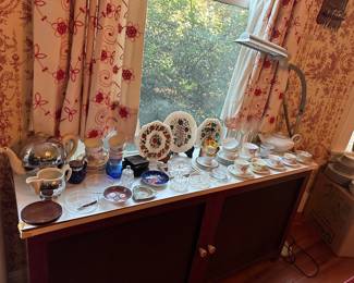 Cups & Saucers, Plates, Teapot w/ Insulated Cover