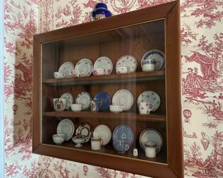 Demitasse Cups & Saucers, Cabinet