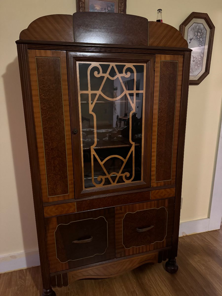 Art Deco China Cabinet
