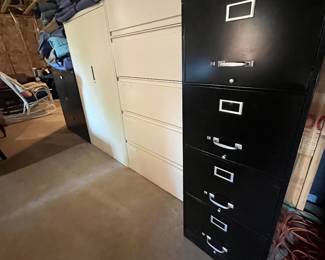 Filing cabinets 