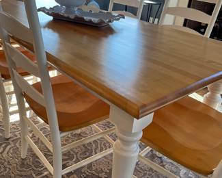 Detail on dinette set