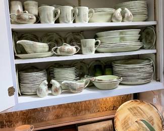 Vernonware "Raffia" dinnerware