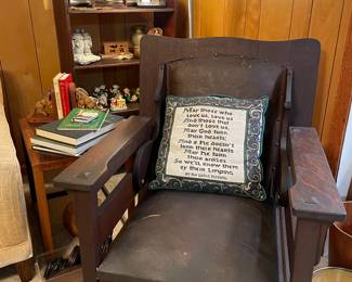 Mission chair that folds over to table