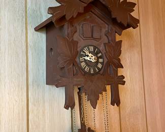 Cuckoo clock 