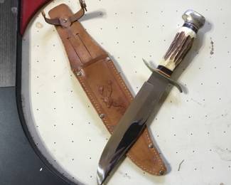 Ordinal Bowie Knife