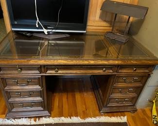 Fabulous Sliegh Desk